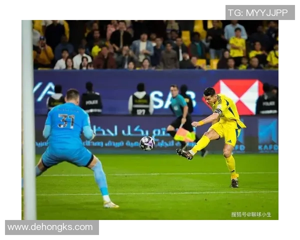 足球巨星与华语乐坛天后同台献艺共谱青春旋律