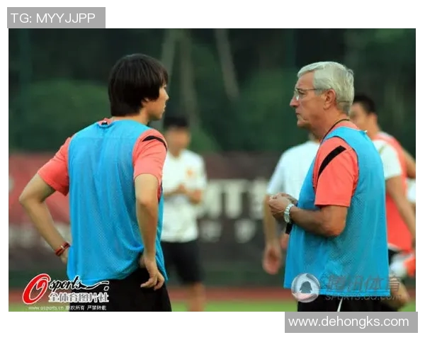 李铁:腾讯体育足球明星的辉煌历程与未来展望 李铁:腾讯体育足球明星的辉煌历程与未来展望