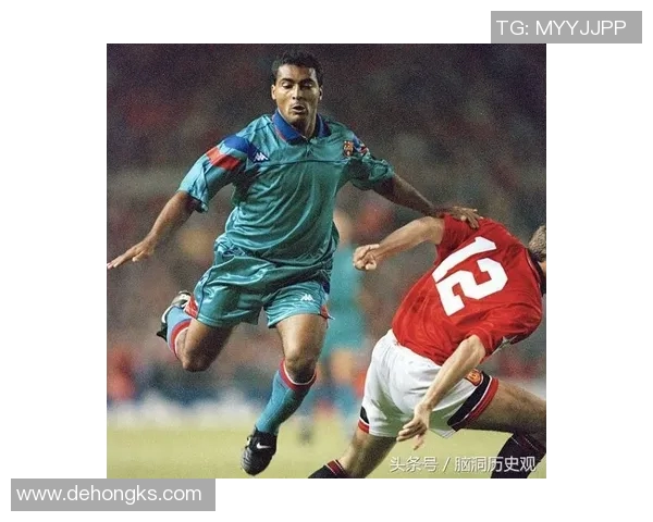 足球明星的足球鞋子大盘点:从梅西到C罗的经典之选与创新设计 足球明星的足球鞋子大盘点:从梅西到C罗的经典之选与创新设计